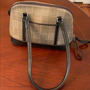 Liz Clairborne Bag